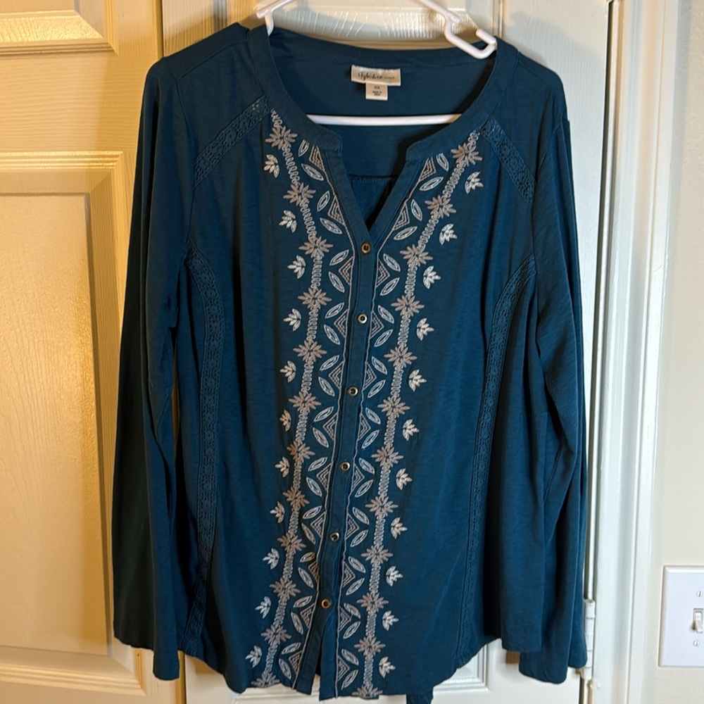 Style & Co. Blue Long Sleeve Buttoned